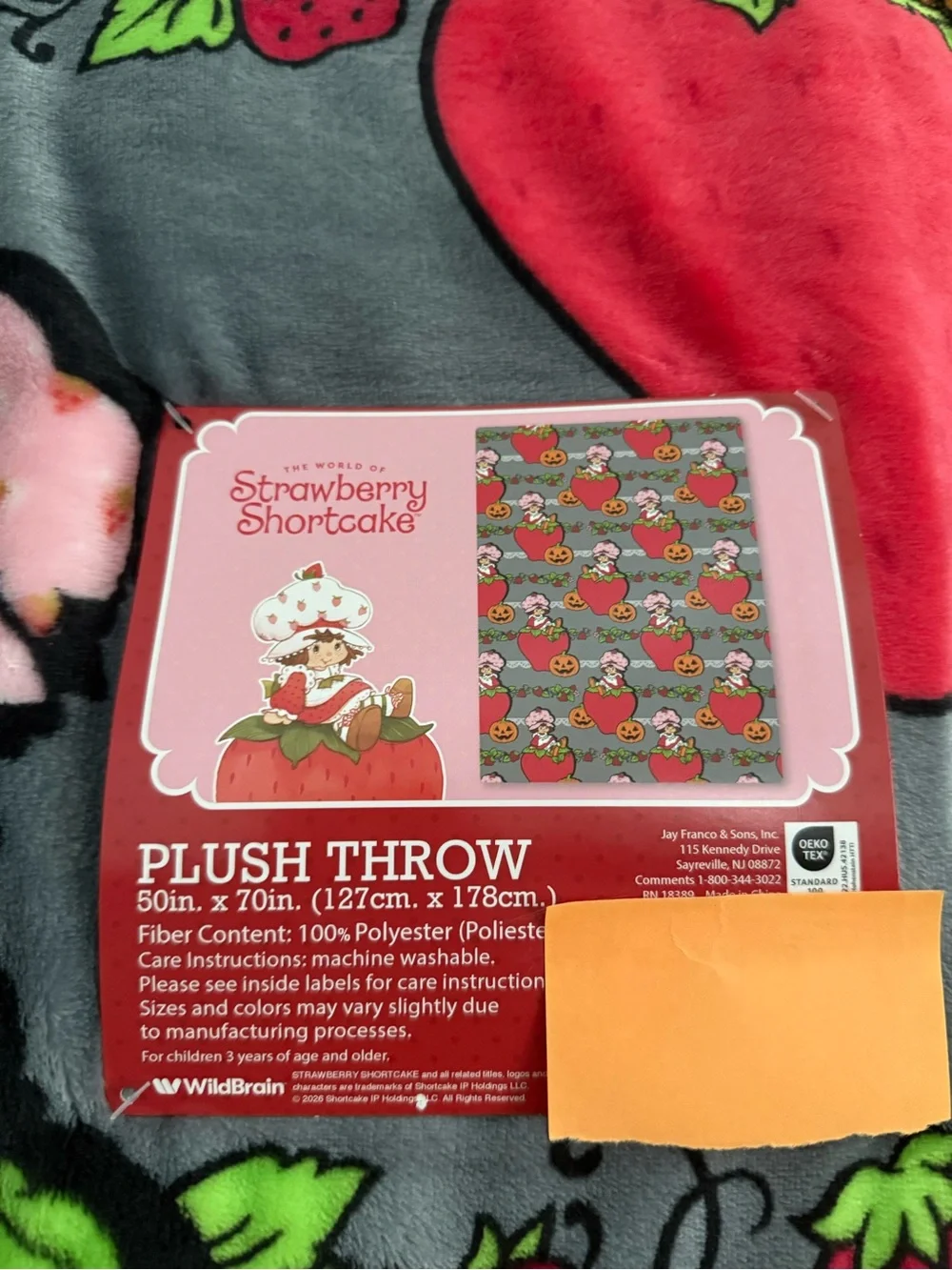 Strawberry Shortcake plush throw